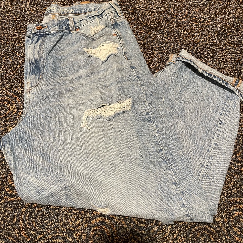 AE relaxed mom jeans